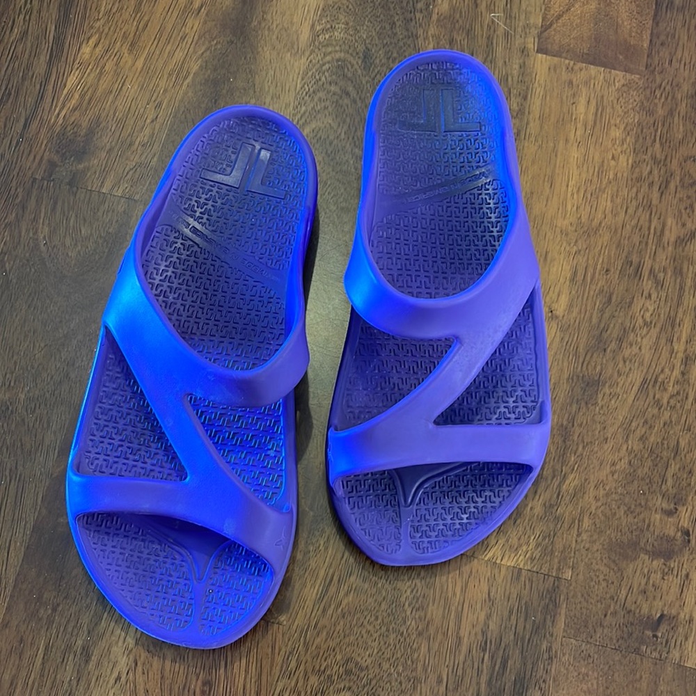 Telic Z Strap sandals grape purple M